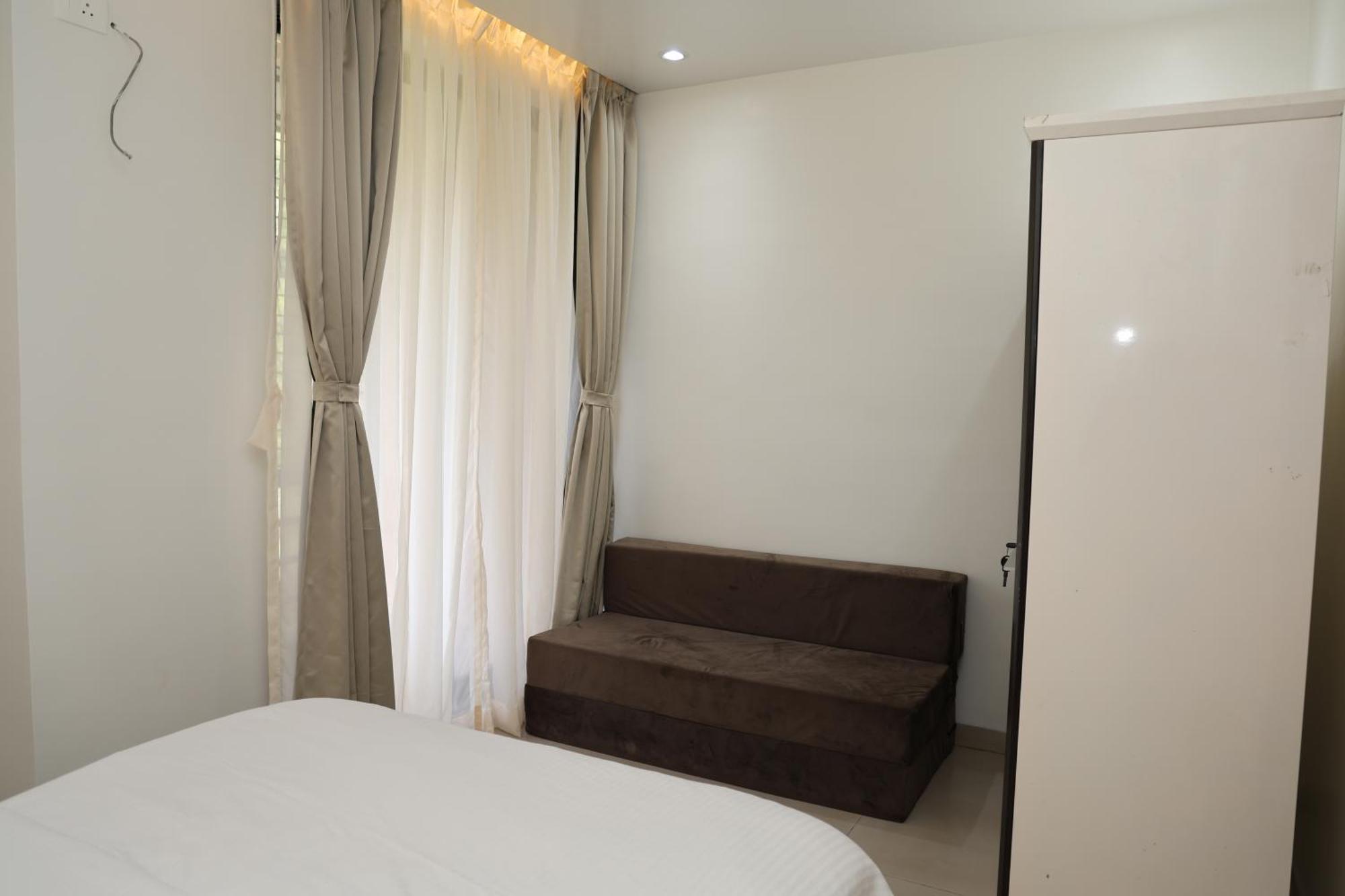 Belle-Vue Holiday Homes - 1Bhk Apartments 潘奇加尼 外观 照片