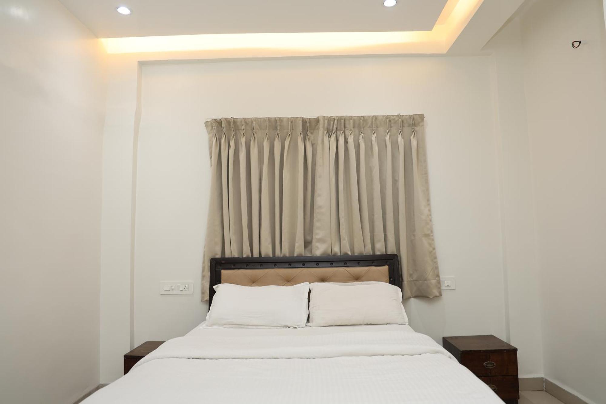Belle-Vue Holiday Homes - 1Bhk Apartments 潘奇加尼 外观 照片