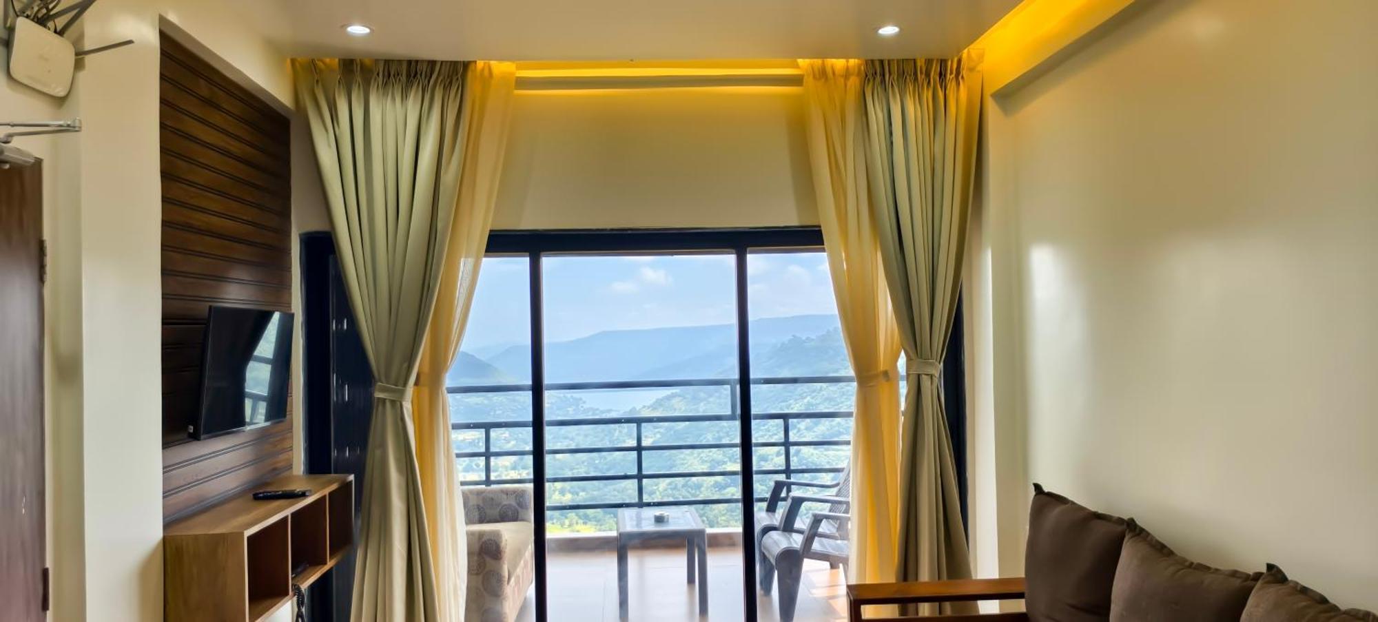 Belle-Vue Holiday Homes - 1Bhk Apartments 潘奇加尼 外观 照片